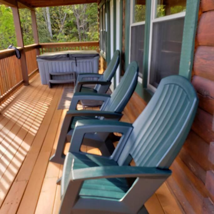 Yogi'S Den: Breathtaking Views! 3 Min To Dollywood, On 1 Acre! Villa Sevierville Exterior photo